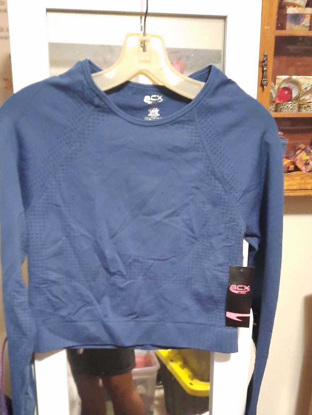 NWT Active USA ACX Blue Teal Athletic Long Sleeve Top W/Thumb Hole Size Small